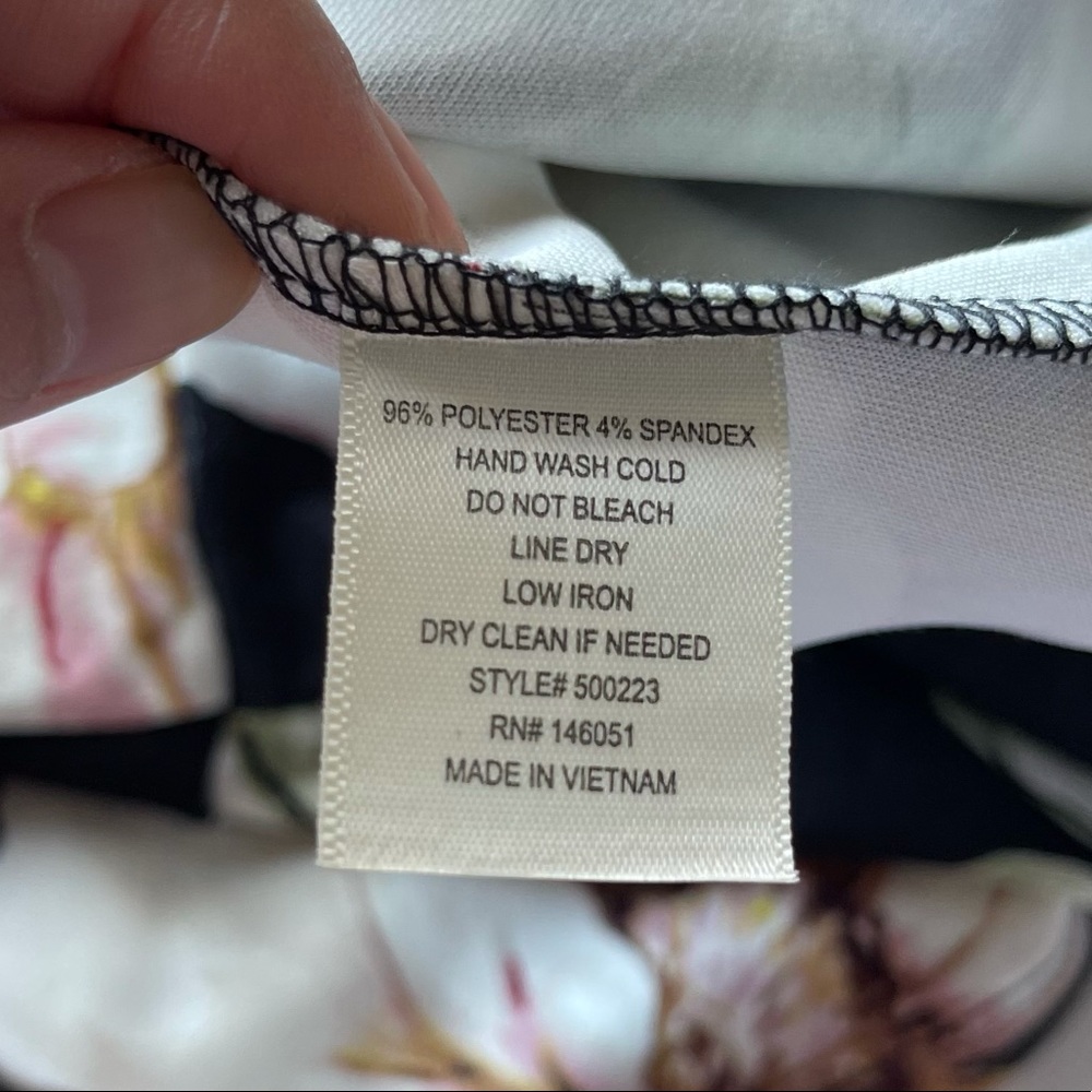 MONTEAU SLEEVELESS RACER BACK FLORAL DRESS - Picture 11 of 15